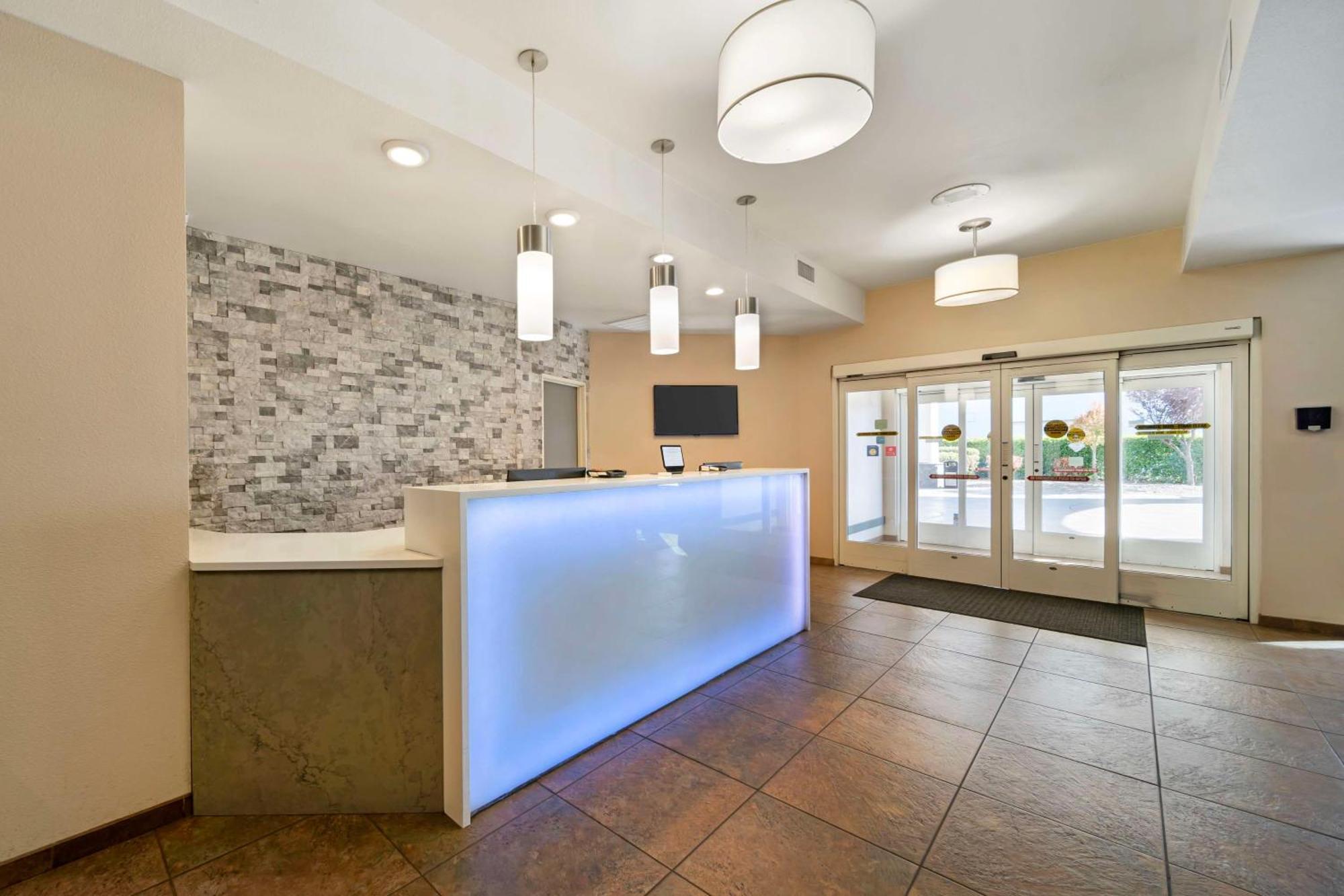 Best Western Crater Lake Highway White City/Medford Eksteriør billede